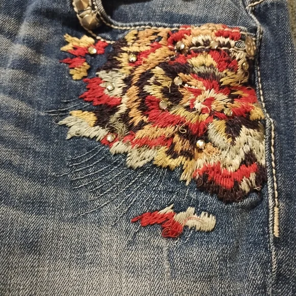 Miss Me Blue Jeans with Red and Gold Embroidery - Picture 6 of 8